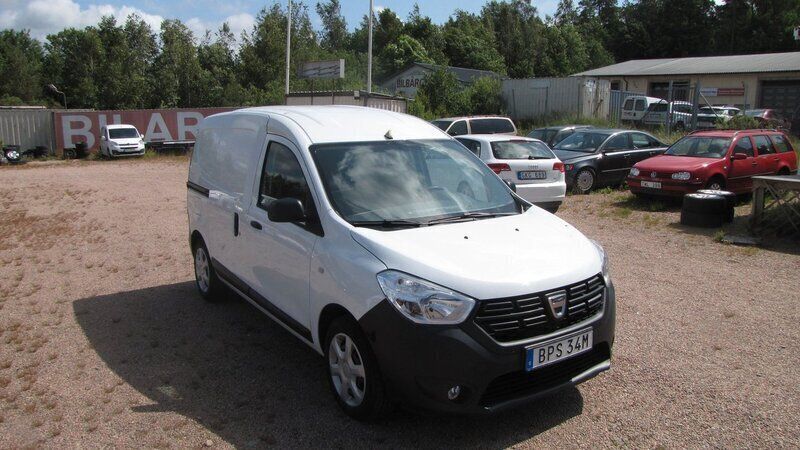Vit Begagnad 2020 Dacia Dokker Express Van | 115 000 kr - Bild 1/4