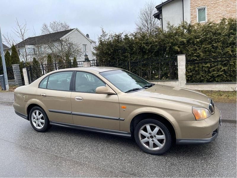 Begagnad 2004 Chevrolet Evanda Sedan | 7 000 kr - Bild 1/4