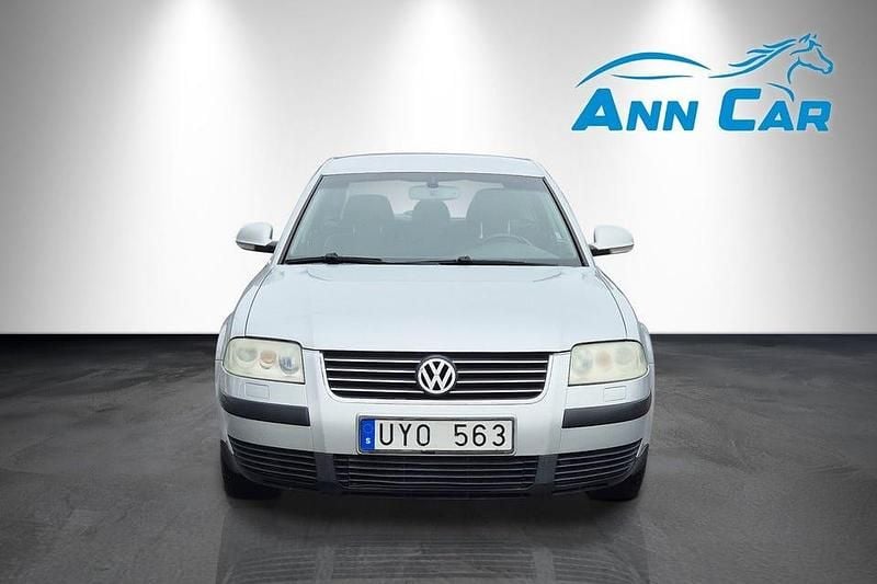 Begagnad VW Passat 150 HK (110 kW) 2004 Silver Sedan