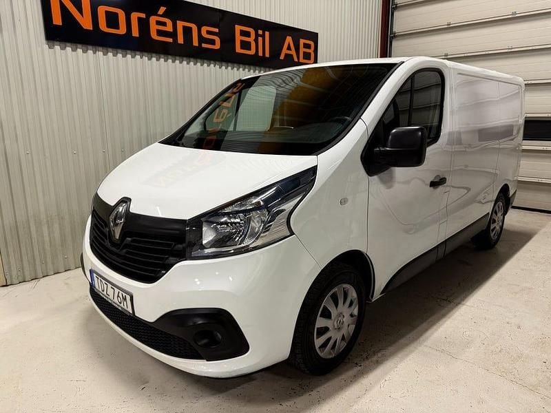 Begagnad Renault Trafic 125 HK (91 kW) 2019 Vit Minibuss