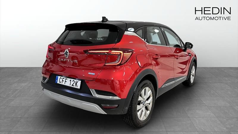 Begagnad Renault Captur 160 HK (117 kW) 2021 Röd SUV