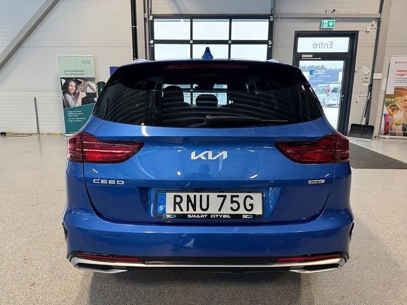 Begagnad Kia Ceed Sportswagon Advance 141 HK (103 kW) 2022 Blå Kombi