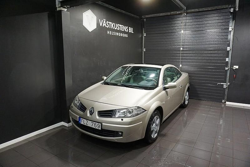 Begagnad Renault Mégane Cabriolet 133 HK (97 kW) 2007 Ljusbrun Cab