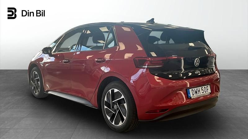 Begagnad VW ID.3 Pro Performance 150 kW (204 HK) 2022 Mörkröd Halvkombi