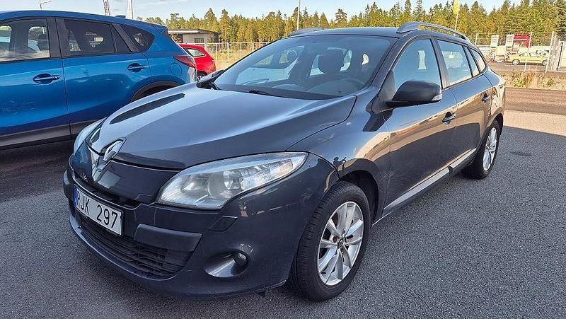 Grå Begagnad 2010 Renault Mégane GrandTour Kombi | 24 900 kr (Marknadspris) - Bild 1/4