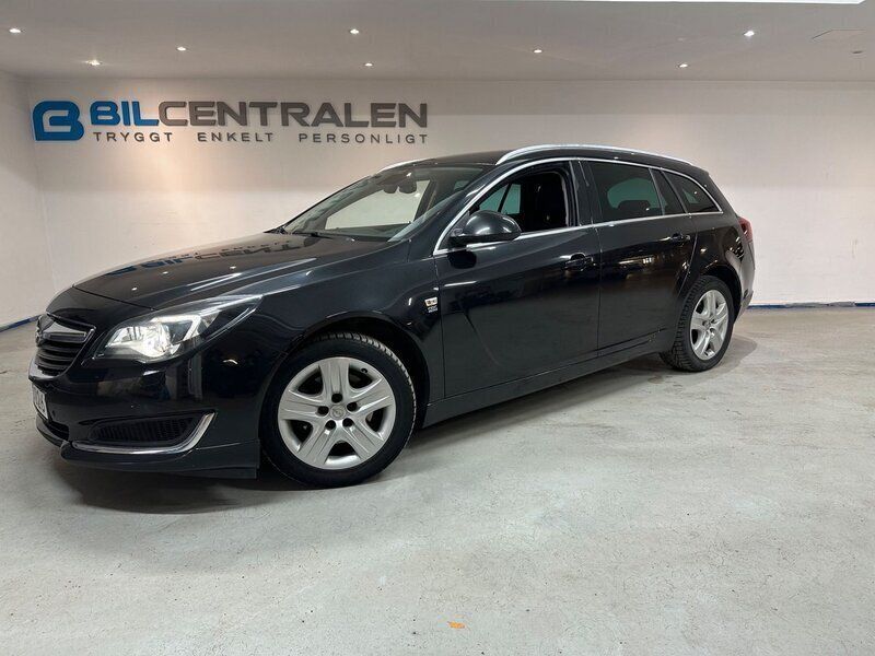 Svart Begagnad 2015 Opel Insignia Business Kombi | 144 900 kr (Lite dyr) - Bild 1/3