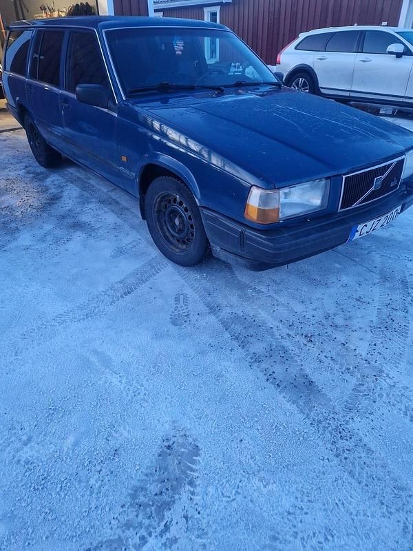 Begagnad 1990 Volvo 740 Kombi | 23 500 kr - Bild 1/3