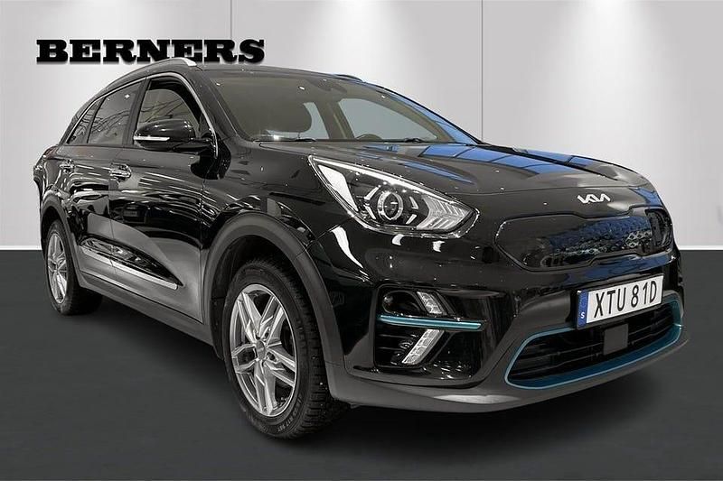 Svart Begagnad 2022 Kia e-Niro Advance SUV | 229 900 kr (Bra pris) - Bild 1/4