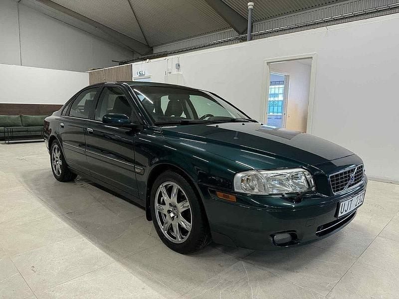 Mörkgrön Begagnad 2003 Volvo S80 Business Edition Sedan | 69 900 kr - Bild 1/4