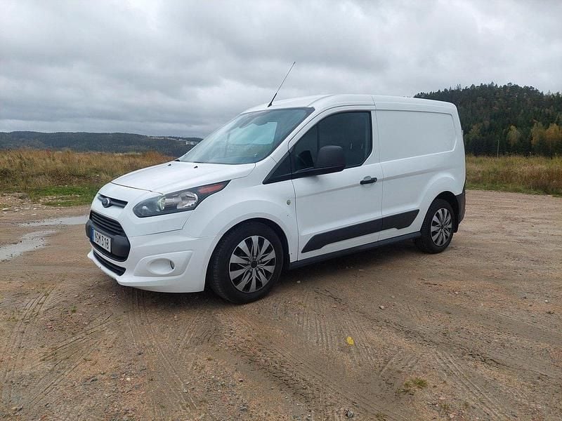 Vit Begagnad 2017 Ford Transit | 66 000 kr (Superpris) - Bild 1/4