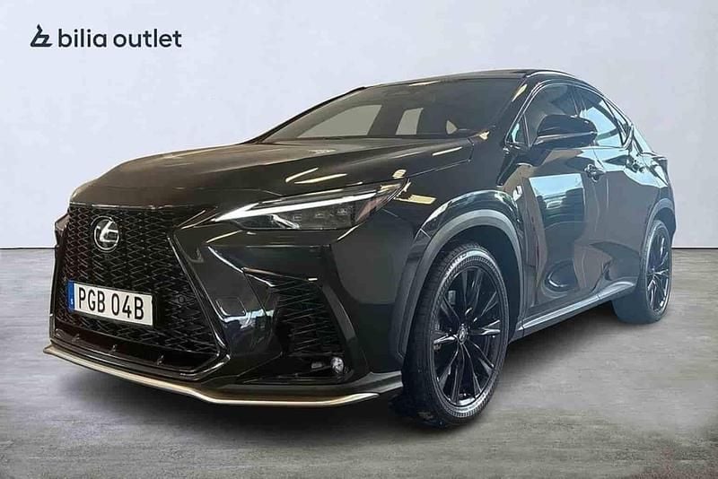 Begagnad Lexus NX450h+ Sport Line 313 HK (230 kW) 2022 Svart SUV