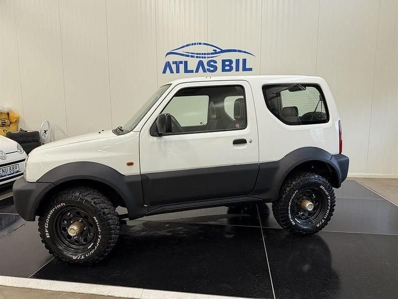 Begagnad Suzuki Jimny 82 HK (60 kW) 2002 Vit SUV
