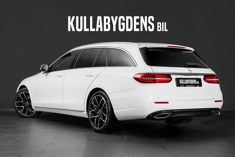 Begagnad Mercedes E220 194 HK (142 kW) 2019 Vit Kombi