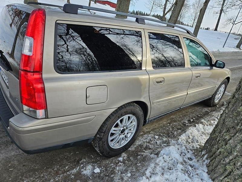 Begagnad Volvo V70 170 HK (125 kW) 2005 Kombi