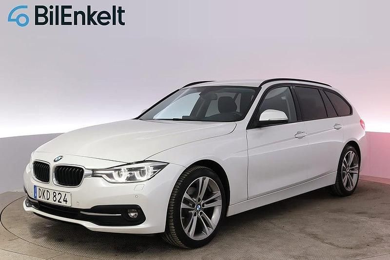 Begagnad BMW 320 M Sport 190 HK (139 kW) 2015 Vit Kombi