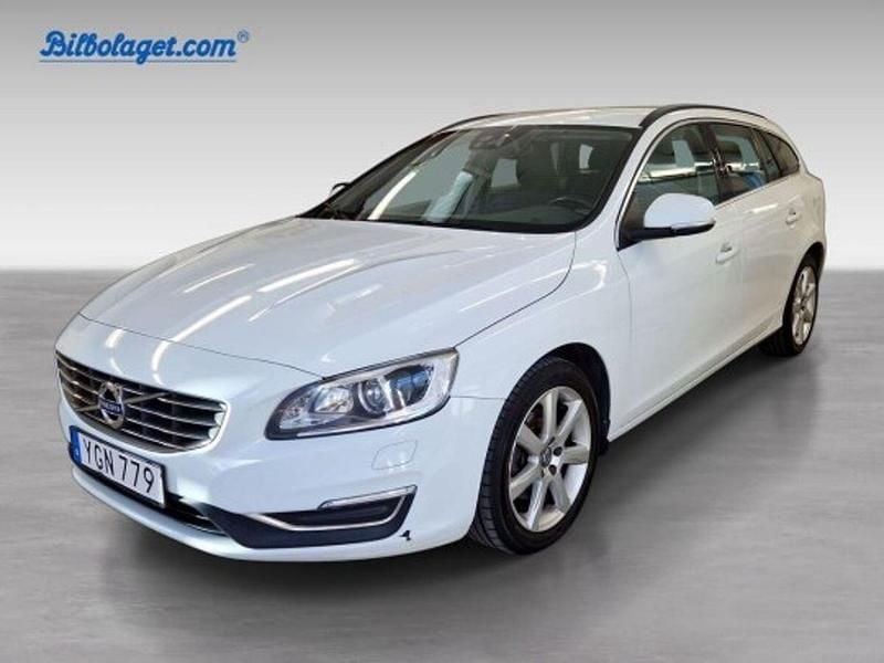 Vit Begagnad 2017 Volvo V60 Business Edition Kombi | 164 900 kr (Marknadspris) - Bild 1/4