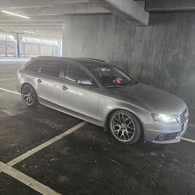Grå Begagnad 2010 Audi A4 S-Line Kombi | 80 000 kr - Bild 1/4