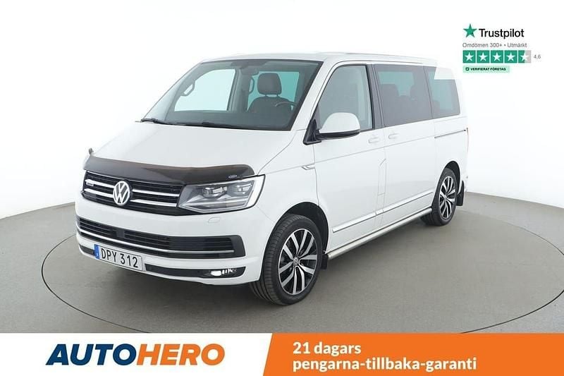 Vit Begagnad 2018 VW Multivan Highline Van | 449 000 kr (Marknadspris) - Bild 1/4