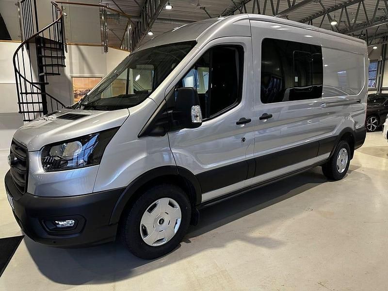 Grå Begagnad 2025 Ford Transit Van | 559 900 kr - Bild 1/4
