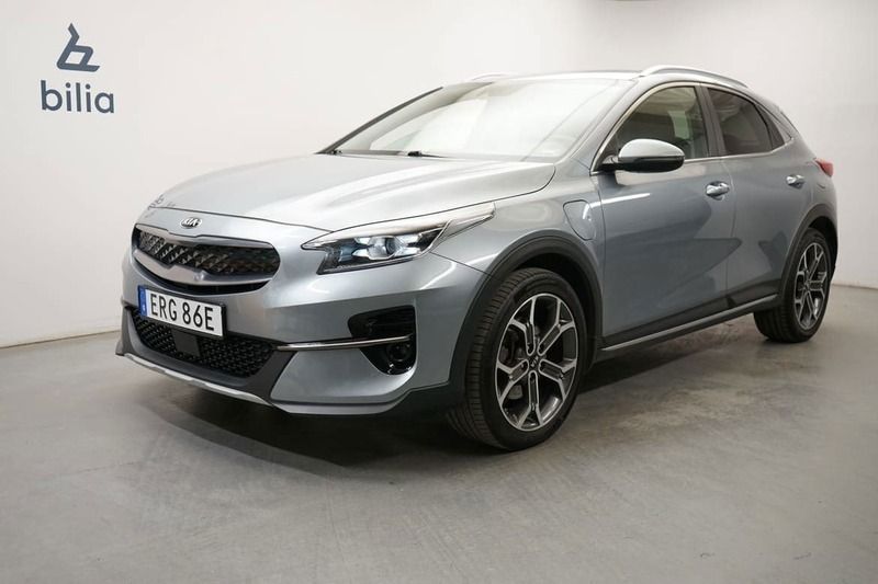 Grå Begagnad 2020 Kia XCeed 2 SUV | 199 900 kr (Bra pris) - Bild 1/4