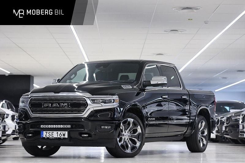 Svart Begagnad 2022 Dodge Ram Limited Pickup | 789 900 kr (Superpris) - Bild 1/2