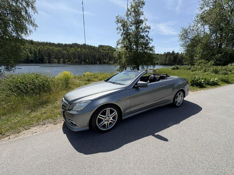 Grå Begagnad 2012 Mercedes E250 AMG Cab | 174 000 kr (Bra pris) - Bild 1/4