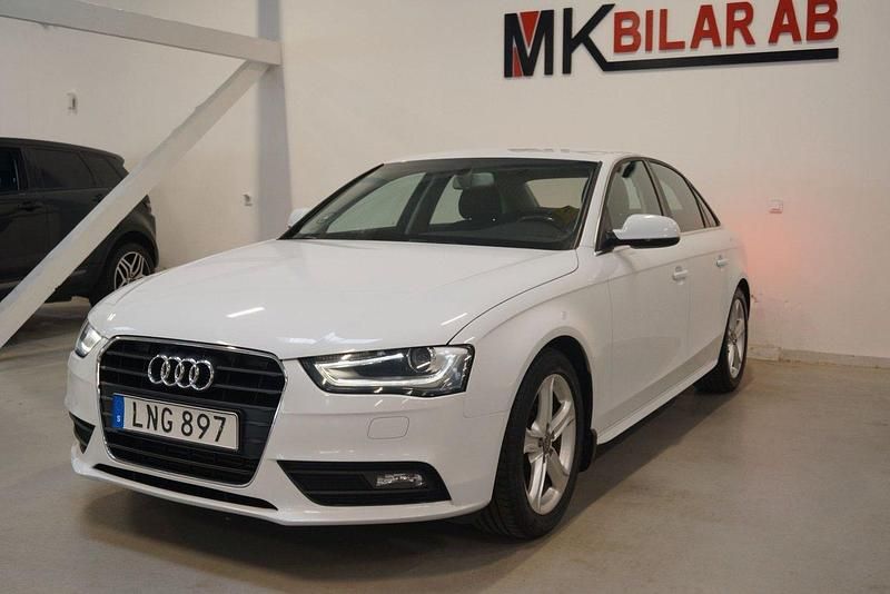 Vit Begagnad 2014 Audi A4 Comfort Sedan | 139 900 kr (Lite dyr) - Bild 1/4