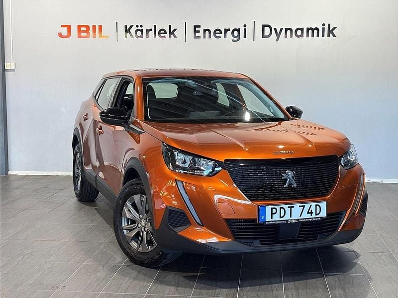 Orange Begagnad 2022 Peugeot 2008 Active SUV | 189 900 kr (Marknadspris) - Bild 1/4