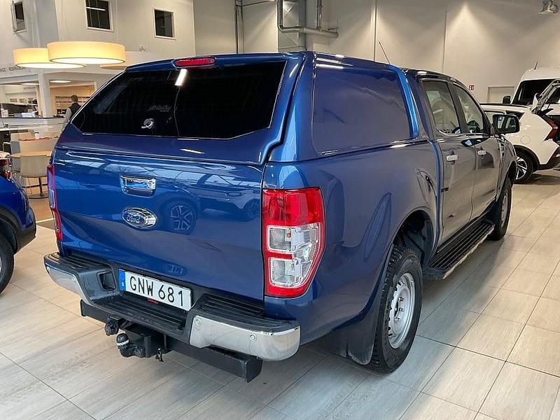 Begagnad Ford Ranger Limited 200 HK (147 kW) 2018 Blåmetallic Pickup