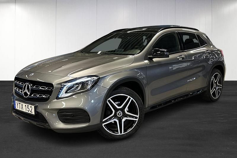 Begagnad 2018 Mercedes GLA180 AMG line SUV | 229 900 kr - Bild 1/4