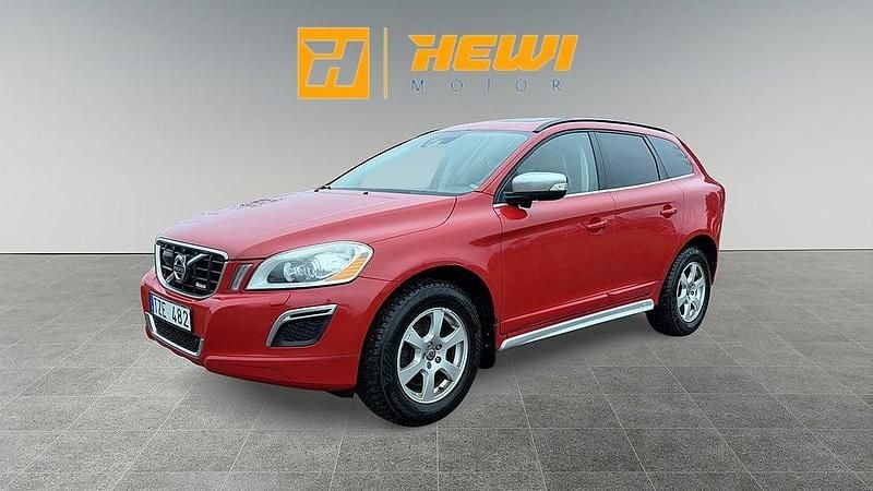 Röd Begagnad 2012 Volvo XC60 R-Design SUV | 119 800 kr (Bra pris) - Bild 1/4