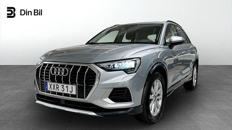 Silver Begagnad 2023 Audi Q3 Advanced SUV | 329 000 kr (Marknadspris) - Bild 1/4