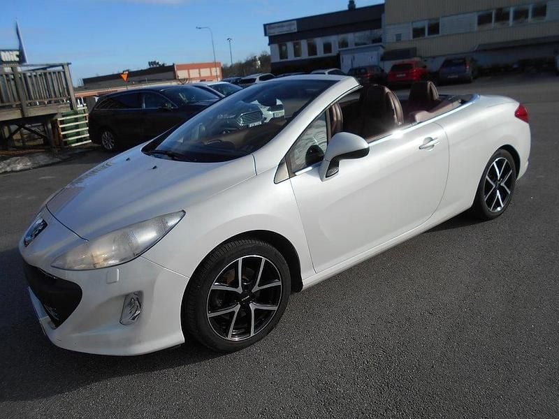 Begagnad Peugeot 308 CC 136 HK (100 kW) 2010 Vit Cab