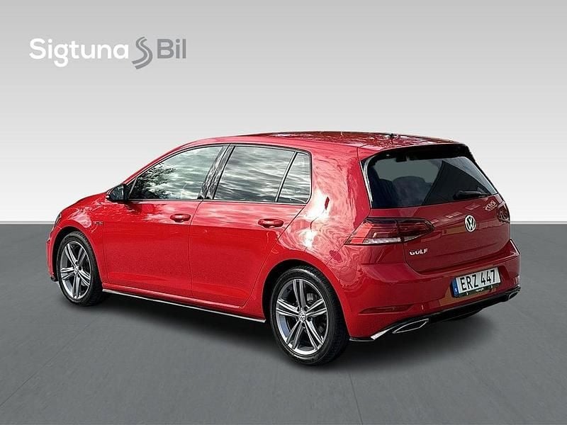 Begagnad VW Golf VII GT 150 HK (110 kW) 2019 Röd Halvkombi