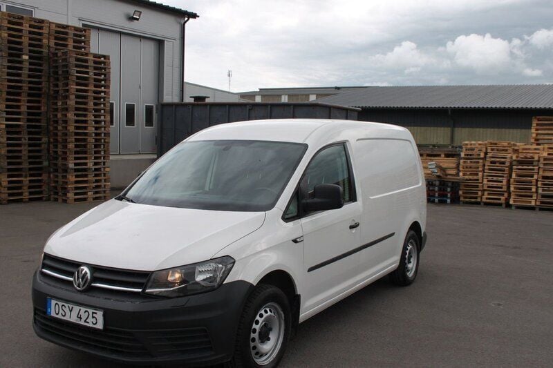 Vit Begagnad 2018 VW Caddy Maxi Minibuss | 148 000 kr (Marknadspris) - Bild 1/4