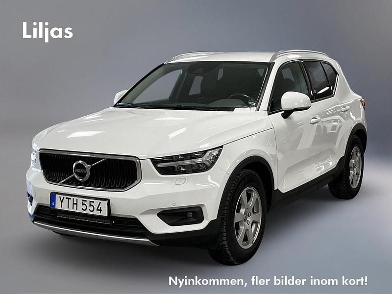 Begagnad Volvo XC40 Momentum 151 HK (111 kW) 2018 Vit SUV
