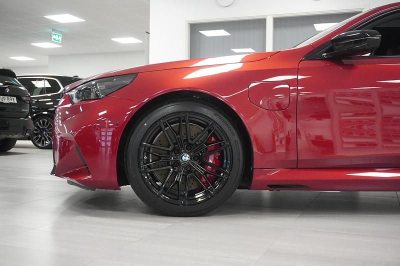 Ny BMW M5 Comfort Edition 2026 Röd Sedan