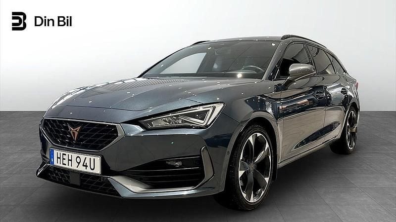 Begagnad Cupra Leon 150 HK (110 kW) 2023 Magnetic tech metallic Kombi