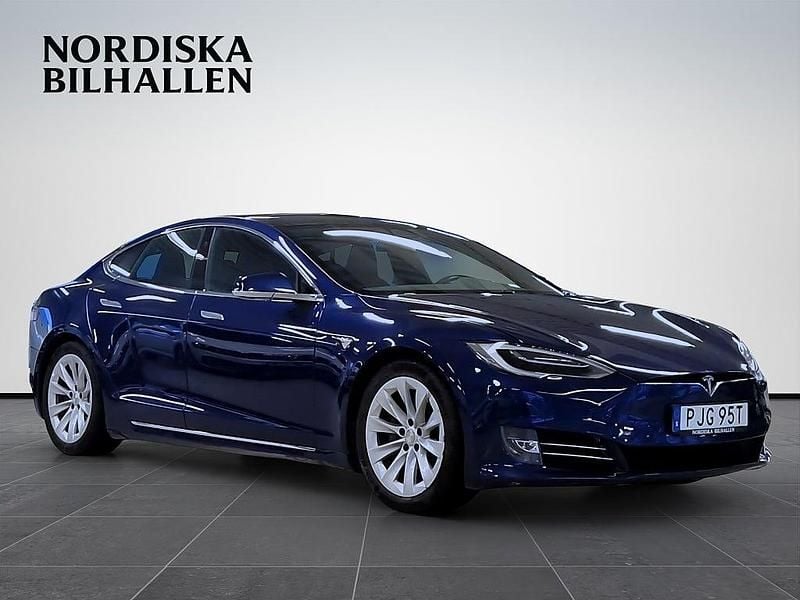 Blå Begagnad 2019 Tesla Model S Standard Range Halvkombi | 259 795 kr (Bra pris) - Bild 1/4