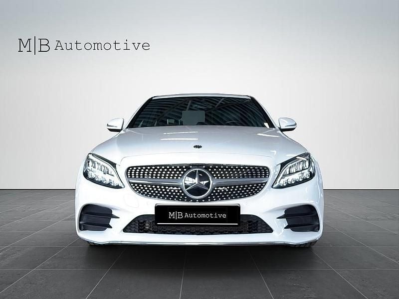 Begagnad Mercedes C200 AMG line 150 HK (110 kW) 2018 Vit Sedan