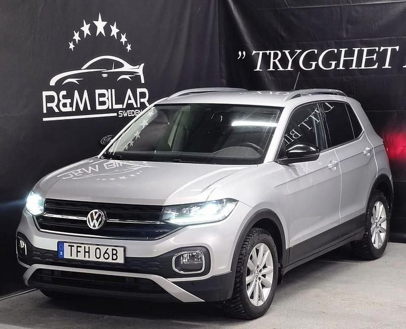 Silver Begagnad 2019 VW T-Cross GT SUV | 189 800 kr (Bra pris) - Bild 1/4