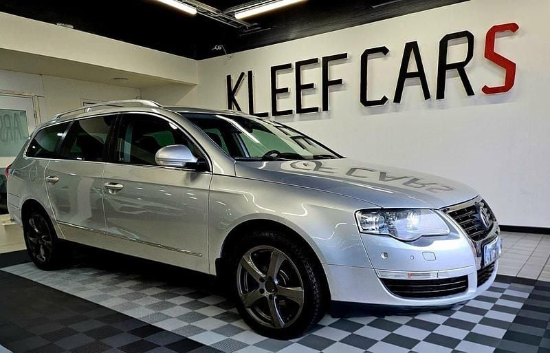 Silver Begagnad 2009 VW Passat Sportline Kombi | 59 900 kr - Bild 1/4