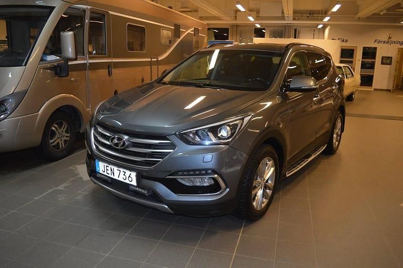 Silver Begagnad 2015 Hyundai Santa Fe SUV | 165 000 kr (Dyr) - Bild 1/4