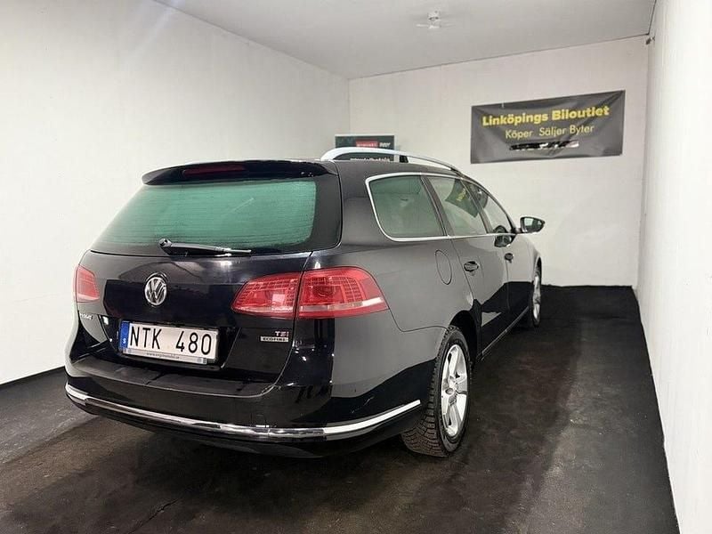 Begagnad VW Passat 150 HK (110 kW) 2011 Svart Kombi