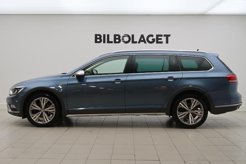Begagnad VW Passat Alltrack 223 HK (164 kW) 2018 Blå Kombi