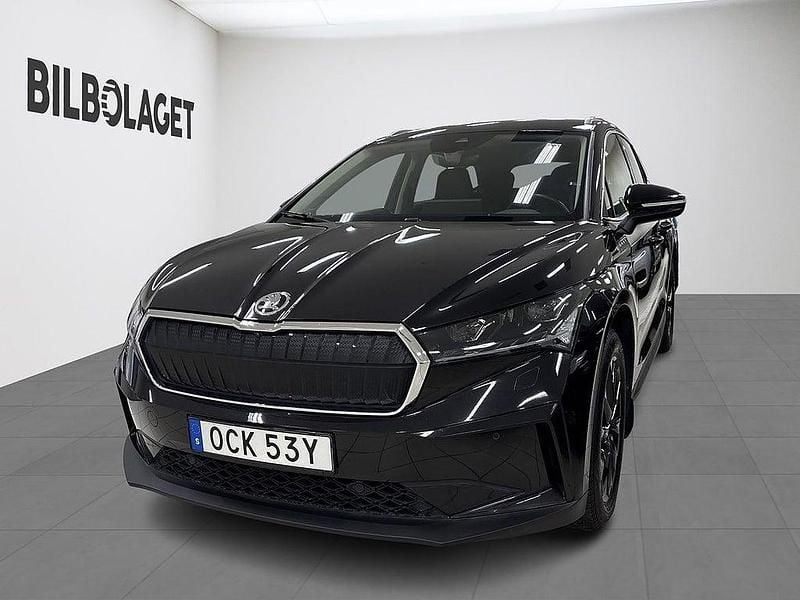 Svart Begagnad 2021 Skoda Enyaq iV SUV | 289 800 kr (Bra pris) - Bild 1/4