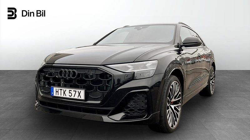 Svart Begagnad 2025 Audi Q8 Design SUV | 1 079 000 kr - Bild 1/4