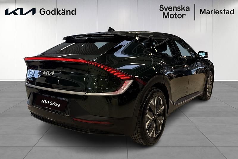 Begagnad Kia EV6 Play 170 kW (232 HK) 2022 Grön SUV