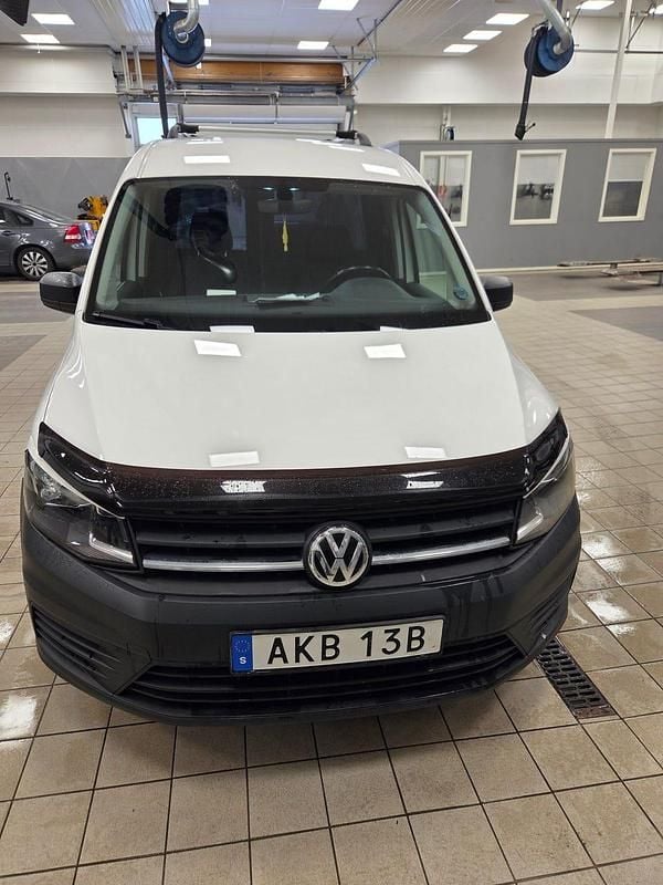 Begagnad VW Caddy Maxi 102 HK (75 kW) 2020 Minibuss