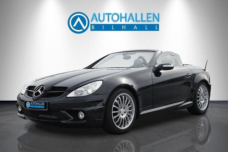 Svart Begagnad 2007 Mercedes SLK55 AMG AMG Cab | 249 200 kr - Bild 1/4